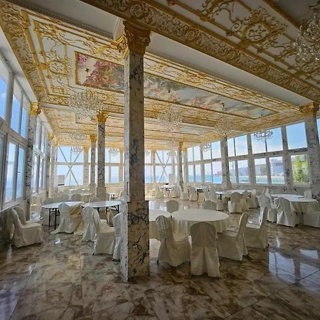 отдых со вкусом в стиле барокко 301 Apartment *