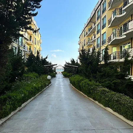 отдых со вкусом в стиле барокко 309 Apartman *